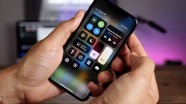 文山苹果手机维修分享iPhone 12信号差怎么办 